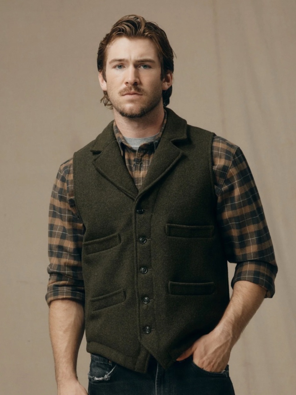 FIlson Western wool vest size M with collar and 4 pockets